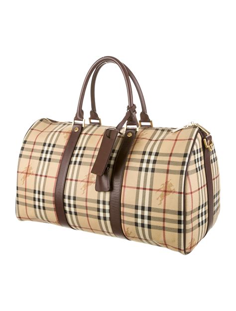 burberry duffle bag size|Burberry fragrance duffle bag.